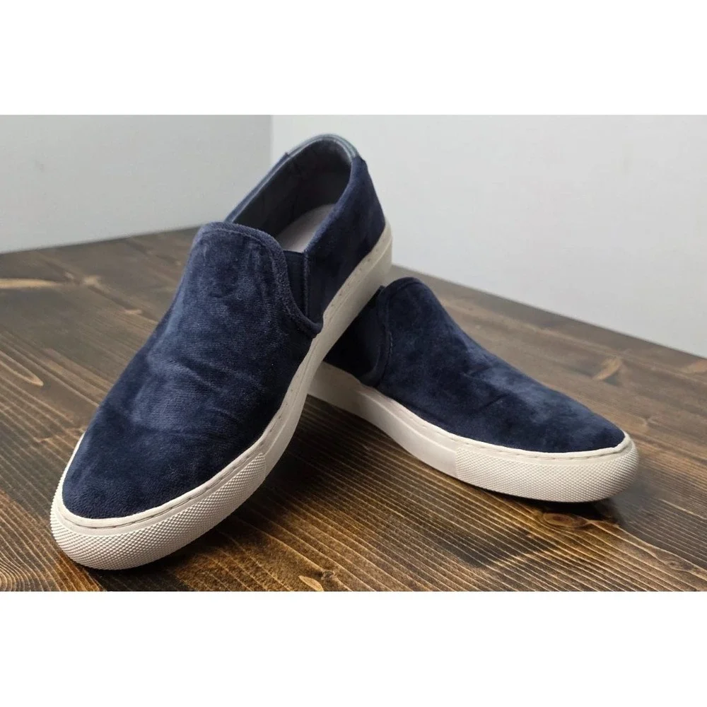 Skechers Women's Shoes Size 9.5 Navy Blue White Velvet Slip On Memory Foam Shoes